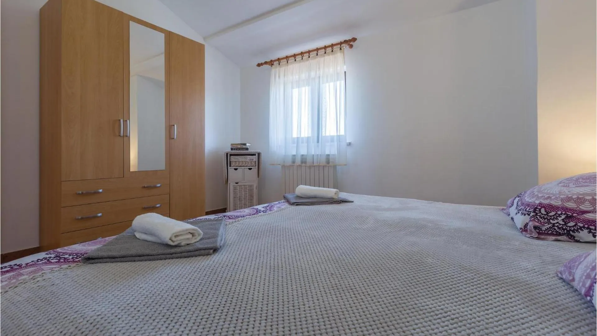 Amazing Apartment In Pazin With Wifi Katun Lindarski