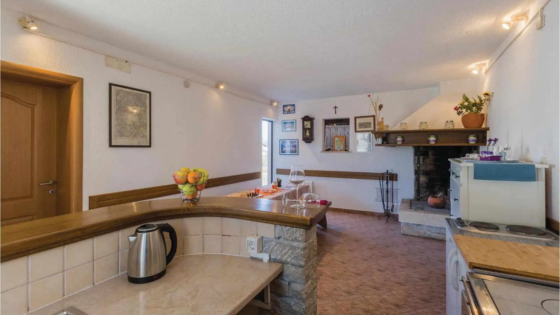 Amazing Apartment In Pazin With Wifi Katun Lindarski